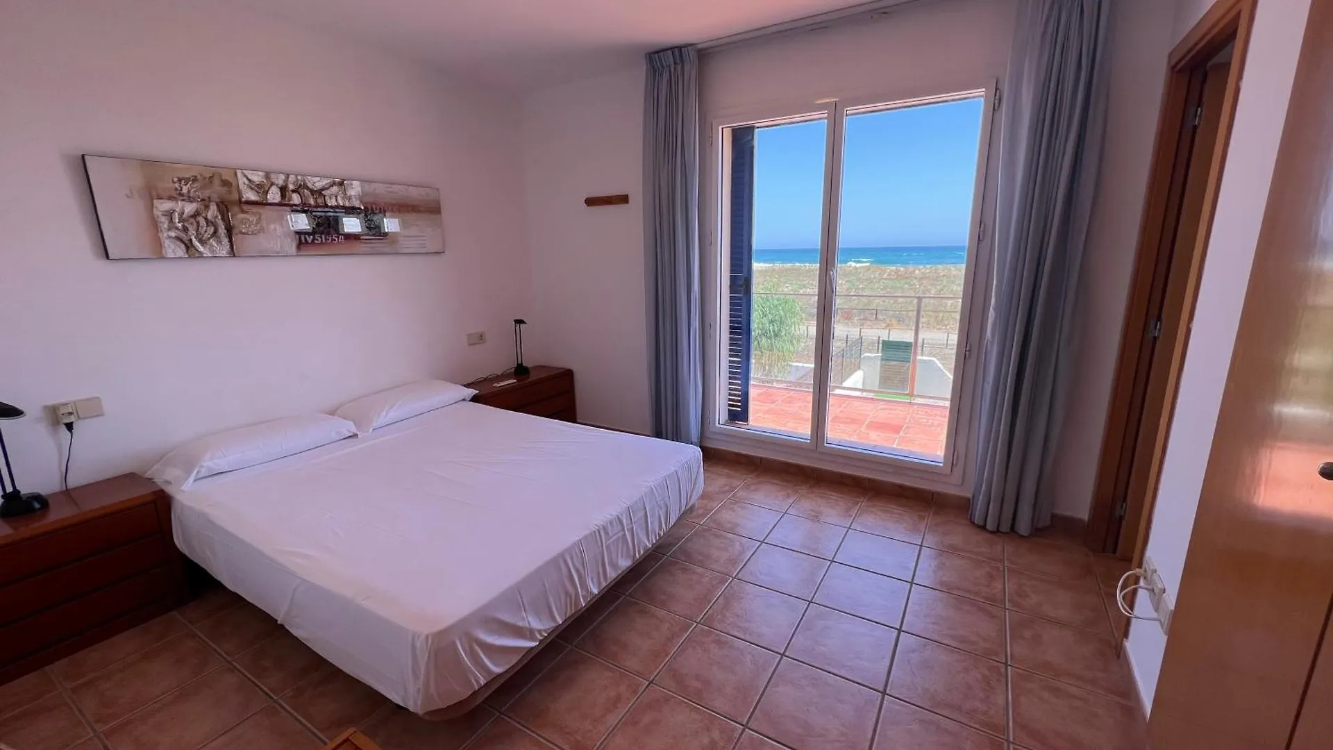 Les Dunes 5081 Torroella De Montgri 0*,  Spain